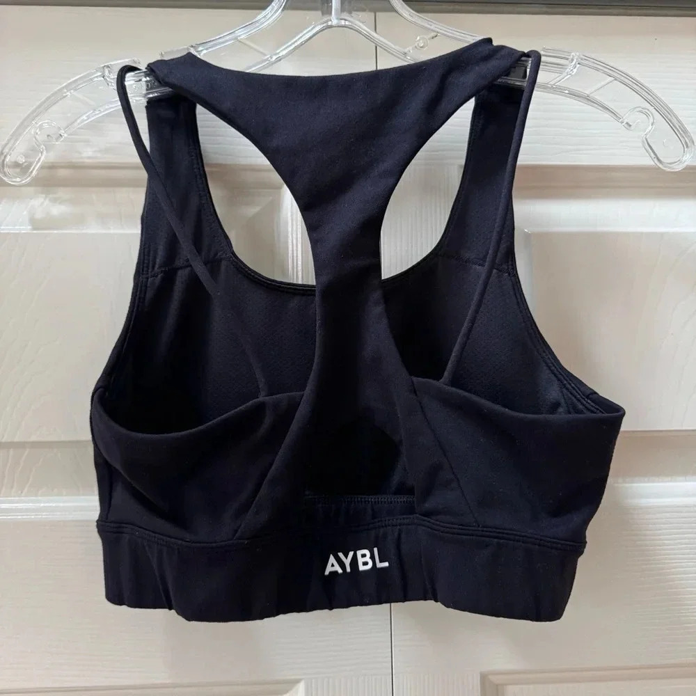 Aybl Core Sports Bra Women’s size Small - Picture 3 of 11